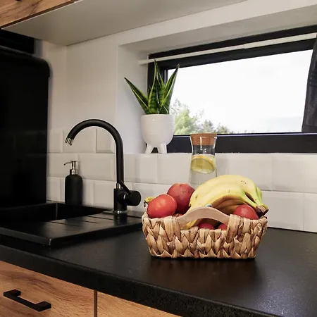 Modern House With Private Hot Tub *