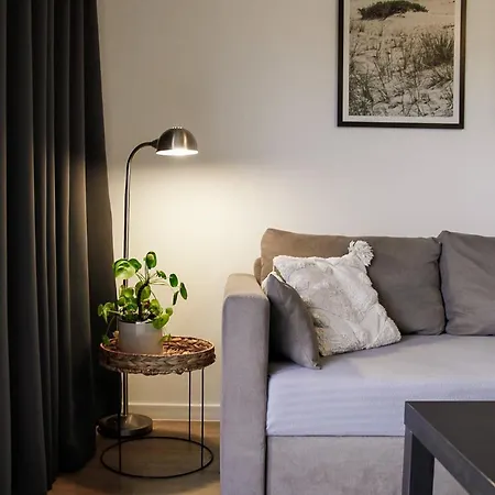 Modern House With Private Hot Tub